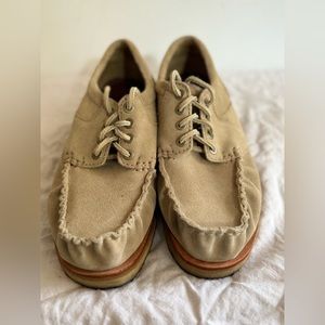 Clark’s Moc Toe Shoe / Boot 10.5 Sand Suede Chukka - Crepe Sole